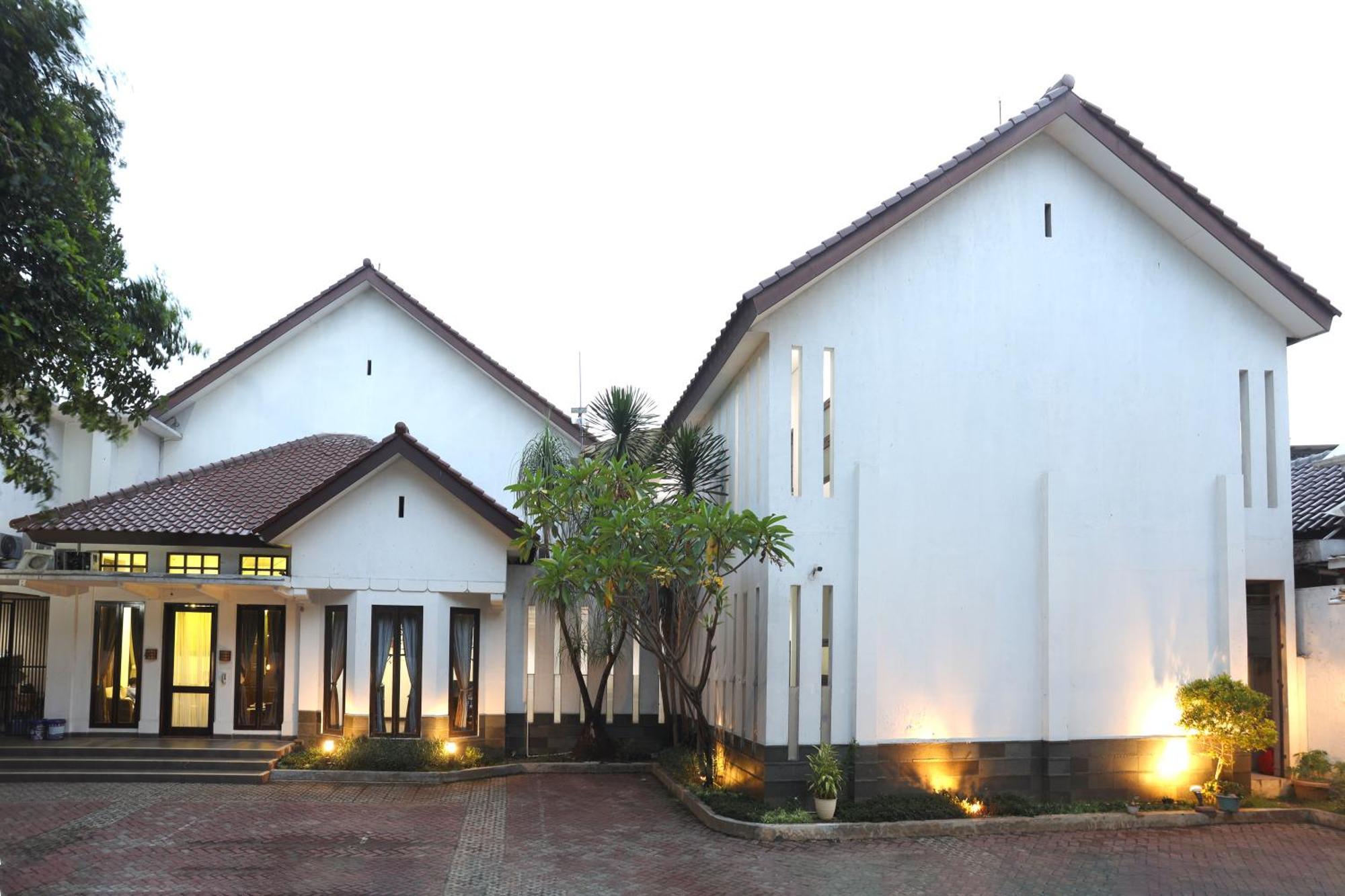 Jambuluwuk Residence Menteng Yakarta Exterior foto